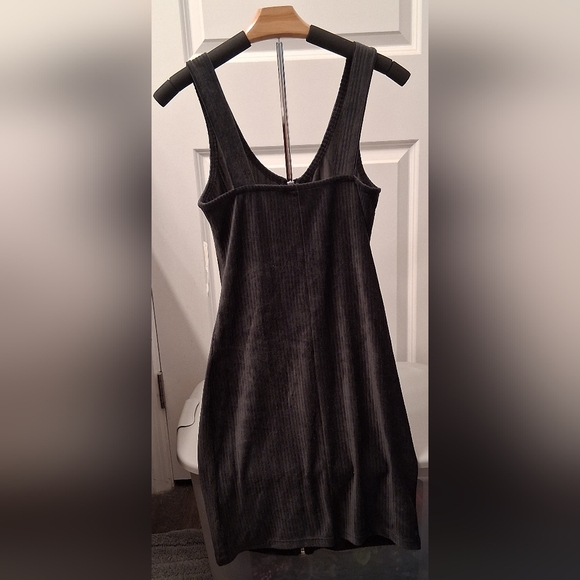Women's Black Velour Jumper. Size S, 3-5 - Picture 2 of 5